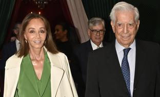 Hemos encontrado en Lefties el traje rejuvenecedor de Isabel Preysler: el look baratísimo que sienta bien a todo el mundo