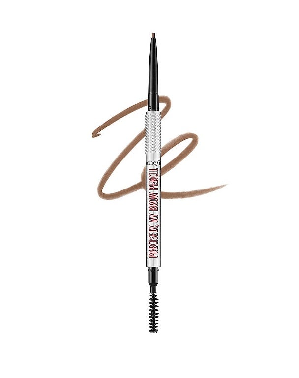 La alternativa al microblading definitiva son estos lápices de cejas que rellenan e imitan el pelo con un acabado natural