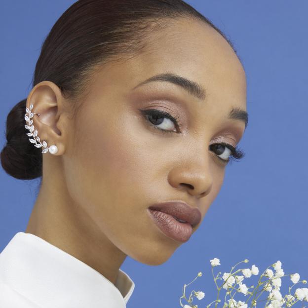 Bases de maquillaje luminosas que consiguen un resultado natural y duradero sin resecar la piel