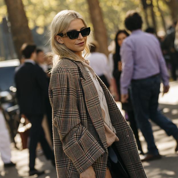 Por fin sabemos de dónde es el abrigo más viral y elegante del invierno que arrasa en Instagram