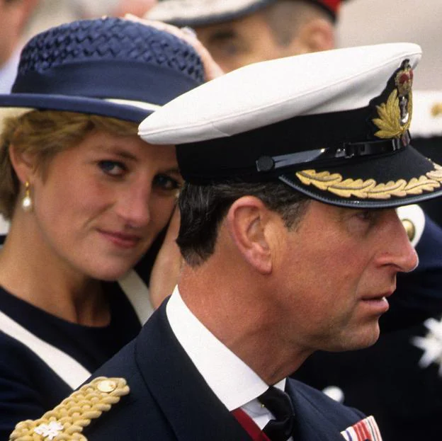 Cuánto duró la pasión entre Carlos III y Diana de Gales (pista: menos que la de Juan Carlos I y la reina Sofía)