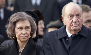 Las infidelidades de don Juan Carlos I con Corinna Larsen y otras mujeres a la reina Sofía: por qué no ha pedido perdón públicamente (como sí hizo Carlos Gustavo de Suecia)