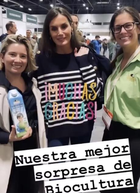 La Reina Doña Letizia en la feria Biocultura celebrada en Ifema.