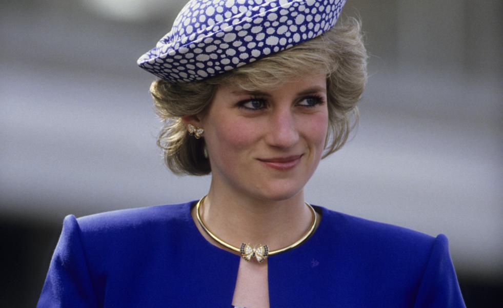 Los originales pendientes de Diana de Gales que puedes comprar por menos 3 euros y subir el nivel de tus looks