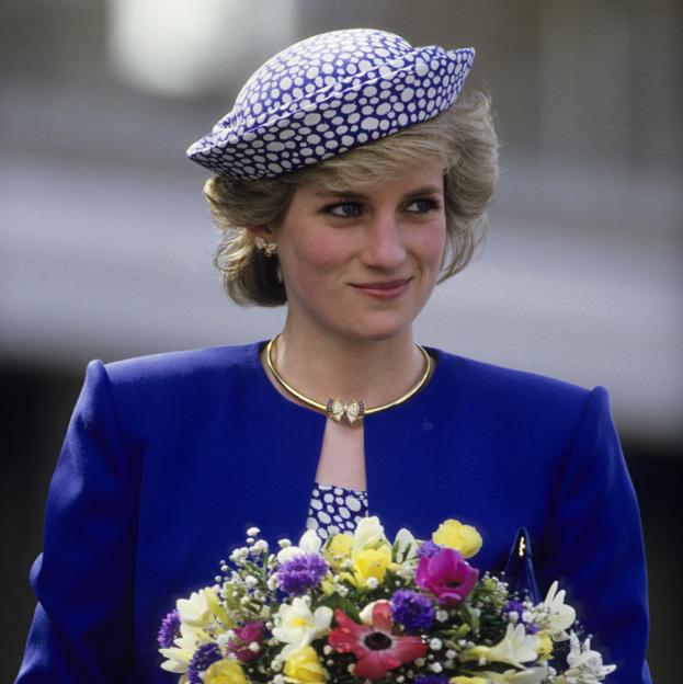 Los originales pendientes de Diana de Gales que puedes comprar por menos 3 euros y subir el nivel de tus looks
