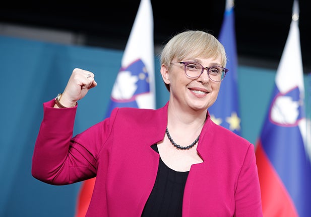 Natasa Pirc Musar: cómo la abogada de Melania Trump se convirtió en la primera presidenta de Eslovenia