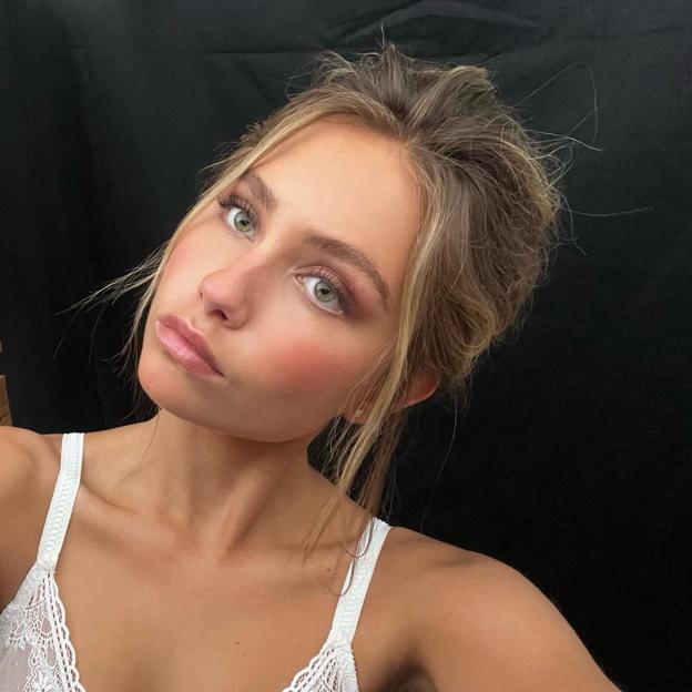 El limpiador facial de farmacia éxito en ventas: elimina impurezas y deja un tacto suave