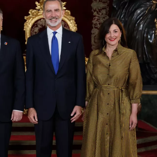 Por qué la primera dama china es mucho más famosa que su marido, Xi Jinping: cantante de ópera, icono de moda y general del ejército