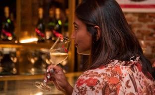 Experiencias gastro de lujo: champagne y tapas en uno de los restaurantes más exclusivos de Madrid
