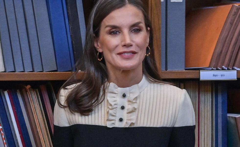 El espectacular look de la reina Letizia en Croacia: un mono muy favorecedor y unas botas de tacón cómodo que pegan con todo