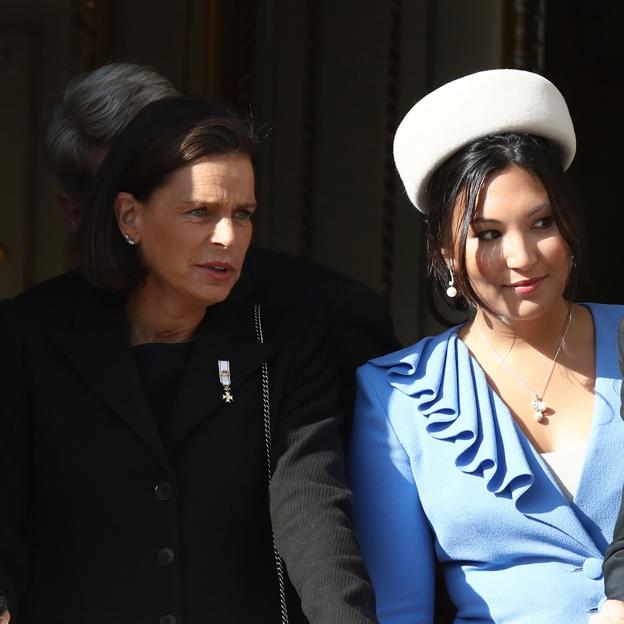 Cómo se lleva Estefanía de Mónaco con la desconocida Marie Chevallier, la nuera que la va a hacer abuela (entre polémicas)