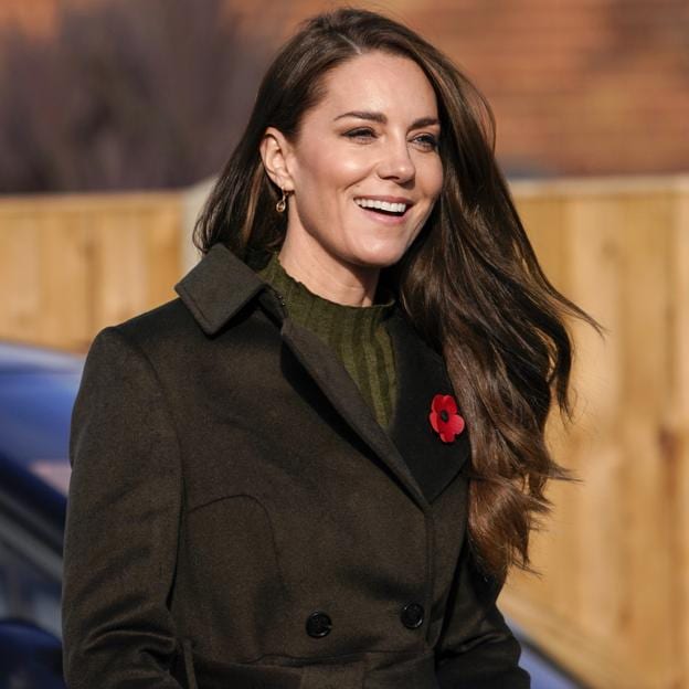Joya Cámara Multa Hemos encontrado en Sfera el elegante abrigo marrón de Kate Middleton |  Mujer Hoy