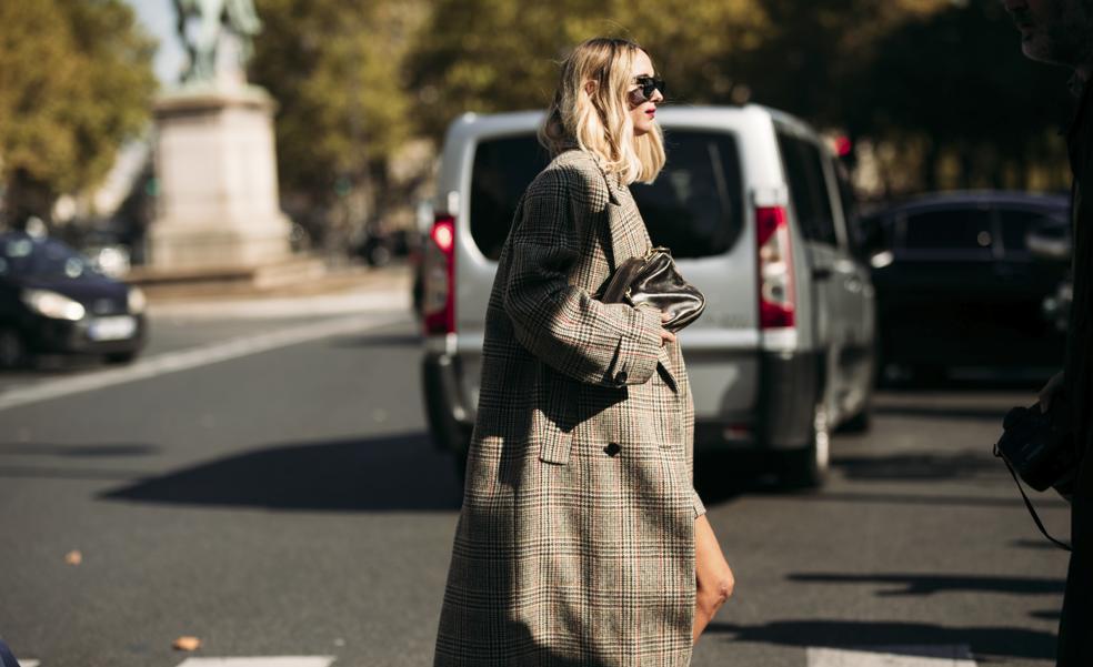 El abrigo de paño favorito de las madrileñas está en Pull&Bear por menos de 40 euros