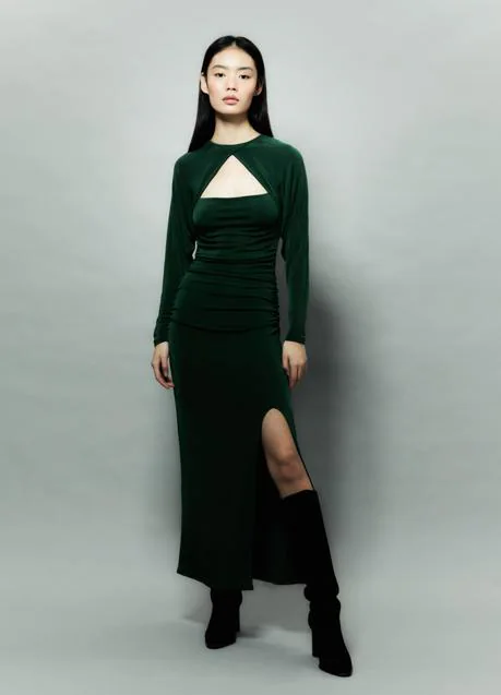 Este es el espectacular vestido verde de Sfera con el que podrás ser la  invitada perfecta por muy poco