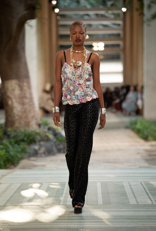 Chanel presenta la Colección Métiers d’Art 2022/23 en Dakar