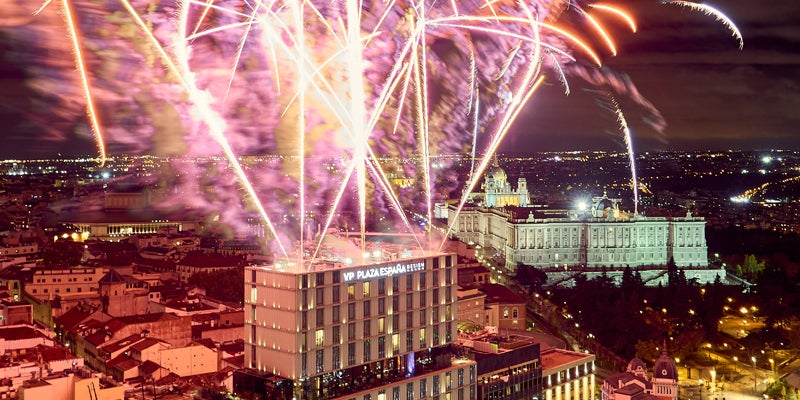 Vivir en un Cuento de Navidad: 5 hoteles de lujo para disfrutar las fiestas como si se acabara el año