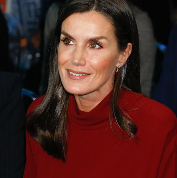 El espectacular vestido de lentejuelas de Sfera que no para de venderse y ahora está rebajado