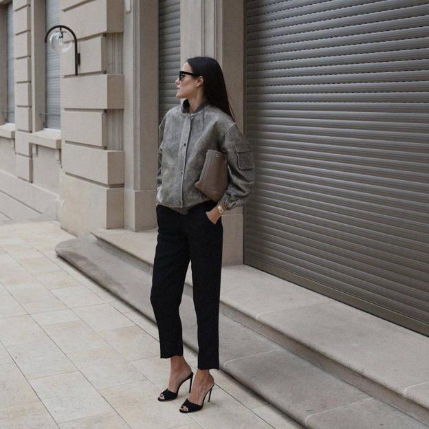 Bikers oversize que quitan años de encima: seis modelos que arrasan entre las danesas más estilosas