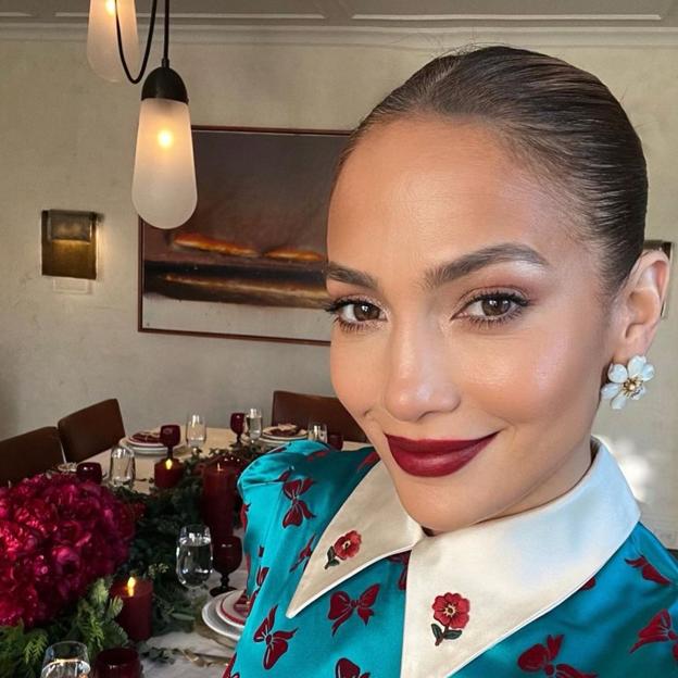 Este pintalabios con purpurina es uno de los favoritos de Jennifer Lopez y será tu mejor aliado para Nochevieja