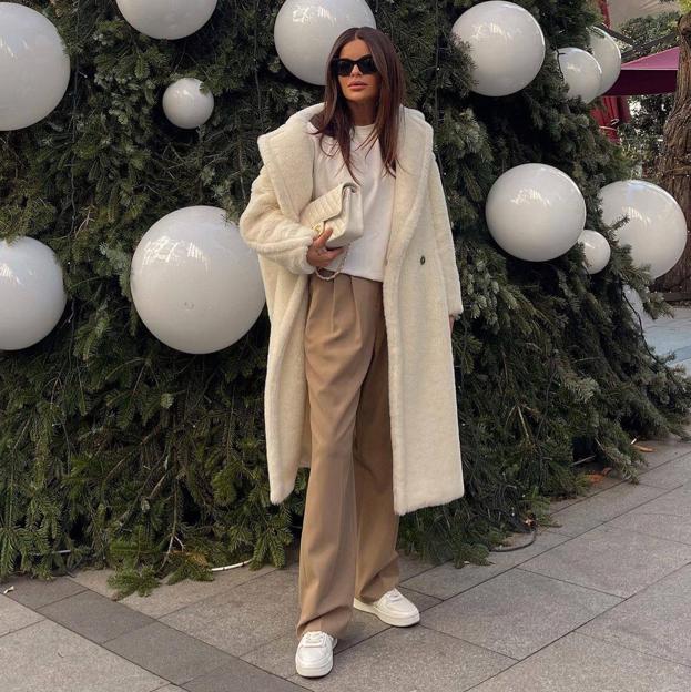 Mango tiene la versión del pantalón fluido marrón chocolate que más estiliza y que lleva Katie Holmes