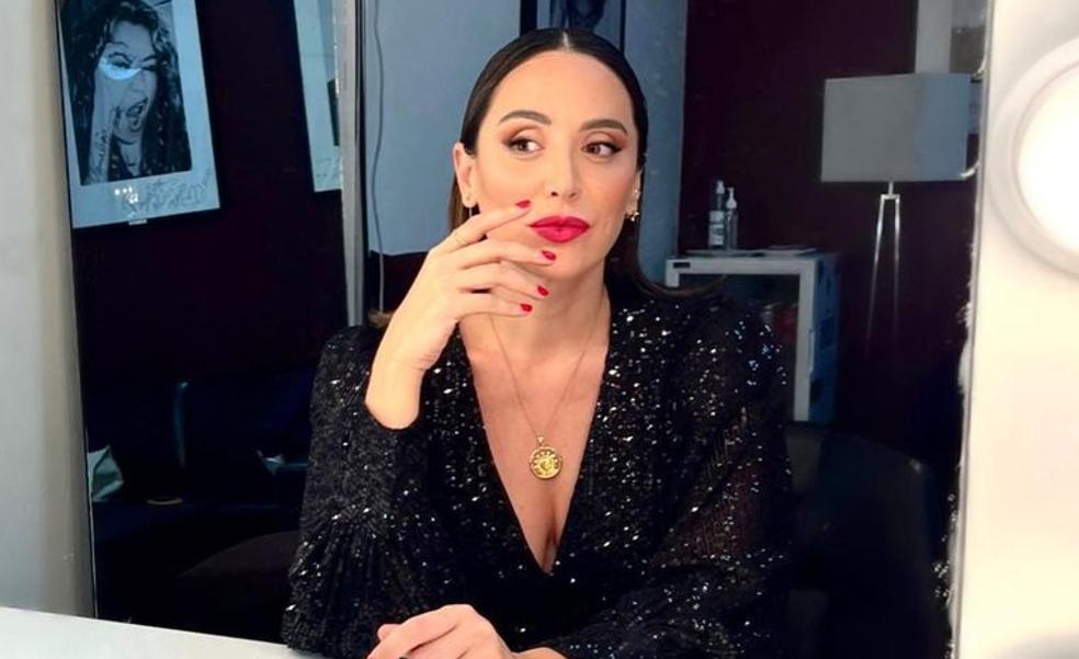 El look parisino de Tamara Falcó que tienes que copiar porque es muy elegante y favorecedor