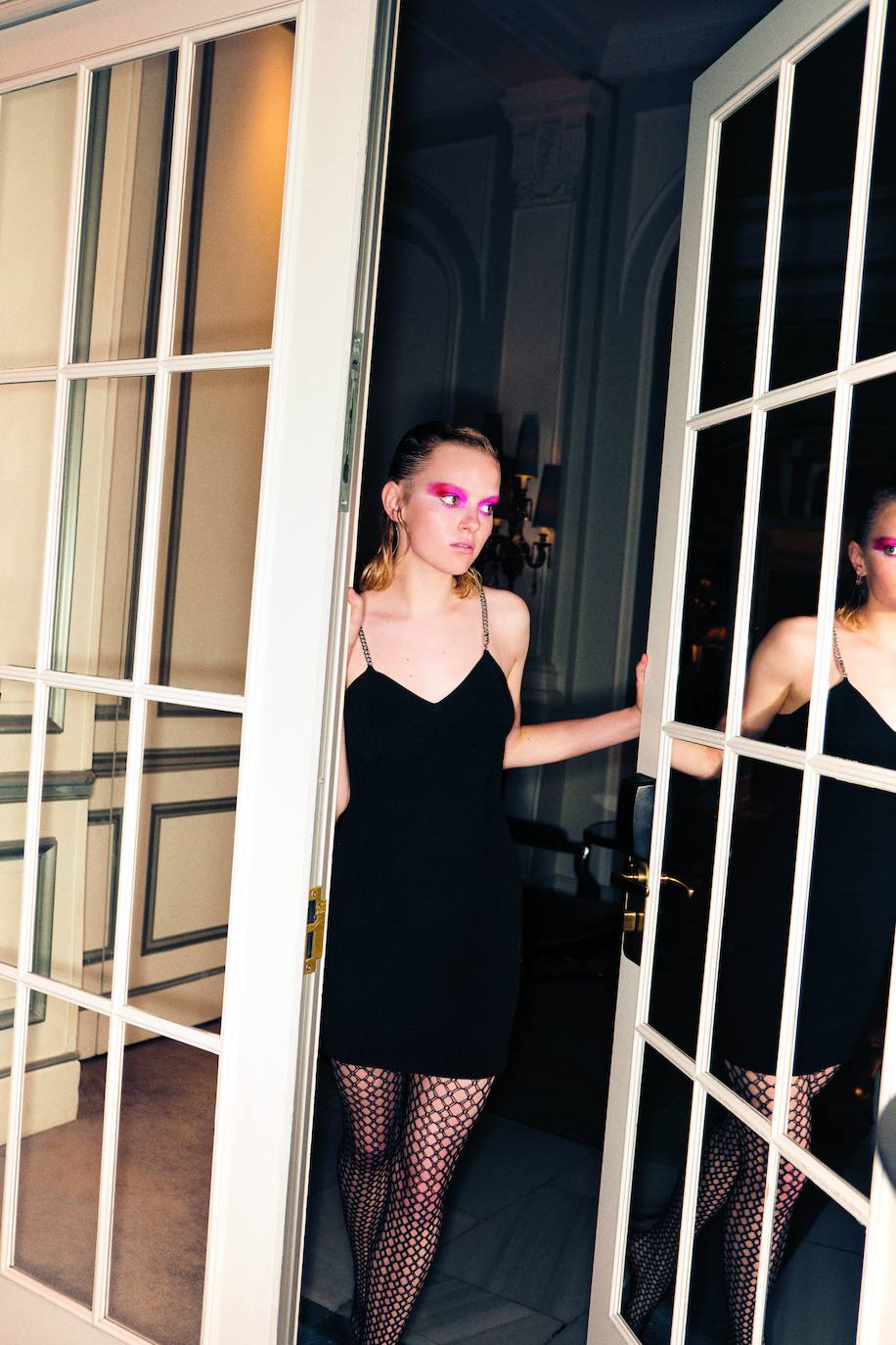 Vuelve el estilo punk: cómo llevar la tendencia más rebelde y atrevida en looks sofisticados y muy favorecedores