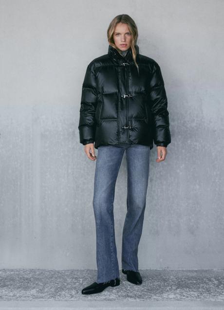 Para no pasar frío este otoño-invierno Massimo Dutti nos propone una nueva  colección de abrigos y cazadoras acolchadas ideales