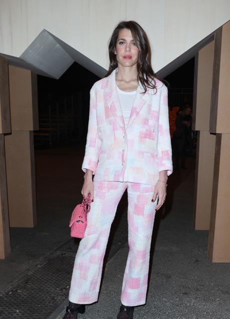 Carlota Casiraghi con total look de Chanel. Foto: Gtres.