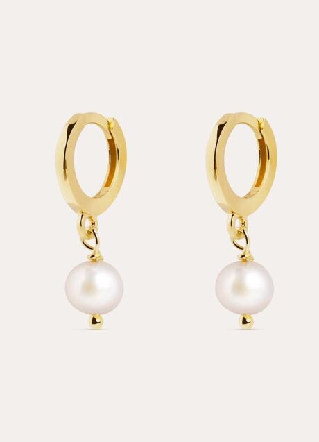 Pendientes de aro con perlas de Singularu: Foto: Singularu.