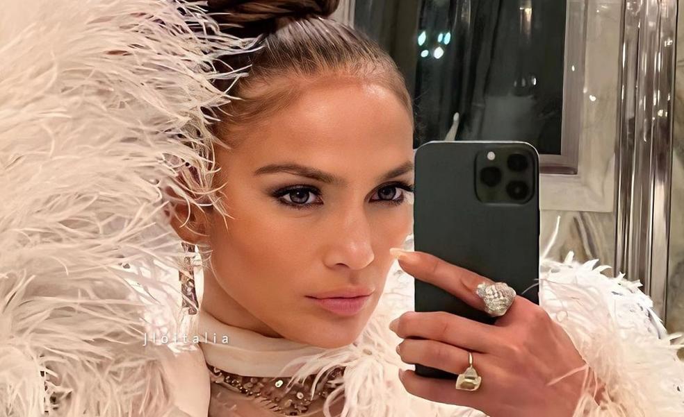 Baby boomer, la manicura natural y sencilla que llevan desde Jennifer Lopez hasta Nadia Ferreira