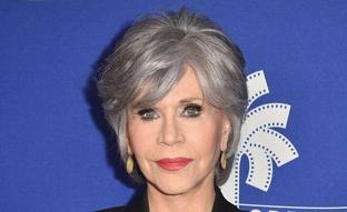 El secreto de Jane Fonda para un maquillaje rejuvenecedor a los 80 es una barra de labios de 7 euros
