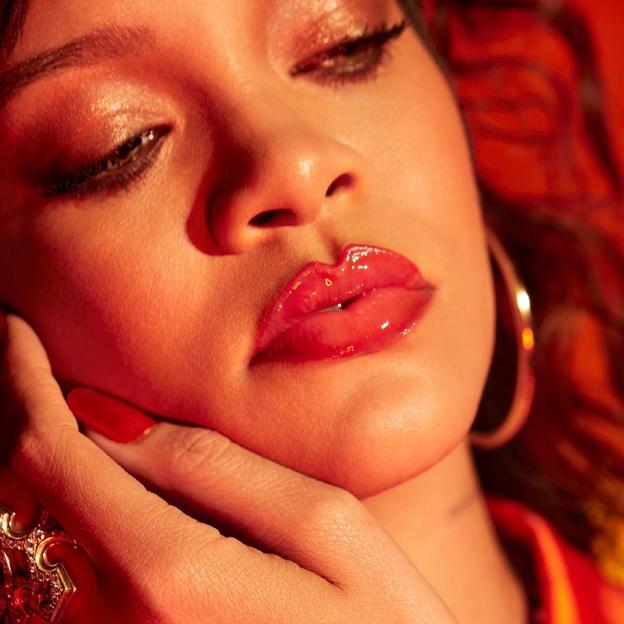 Acaba con las arrugas de los labios con esta mascarilla alisadora que es la favorita de Rihanna