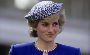 Los pintalabios favoritos de las royals: desde el rosa empolvado de Diana de Gales hasta el rojo de Carlota Casiraghi