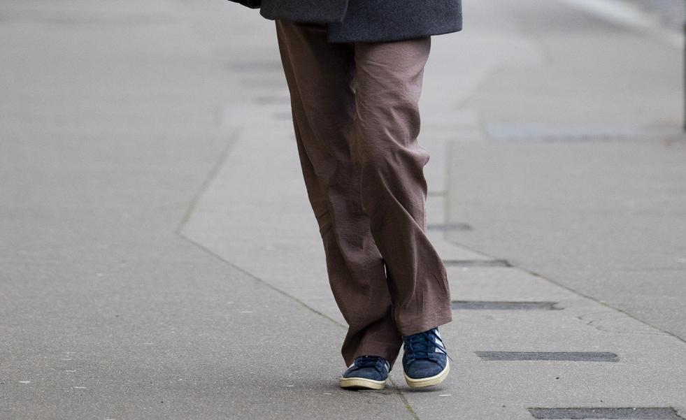 Los pantalones de pana de supermercado de 7 euros que podrían llevar las expertas en moda