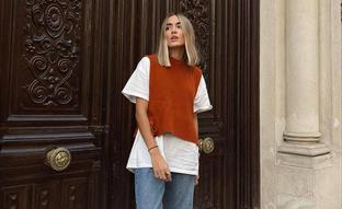 Chalecos de punto: el truco de estilo fácil de las influencers para mejorar camisetas y blusas básicas