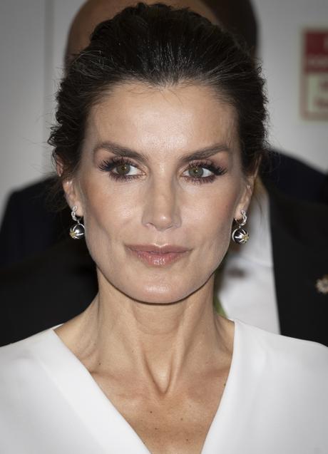 La reina Letizia con un maquillaje antiedad. / GTRES