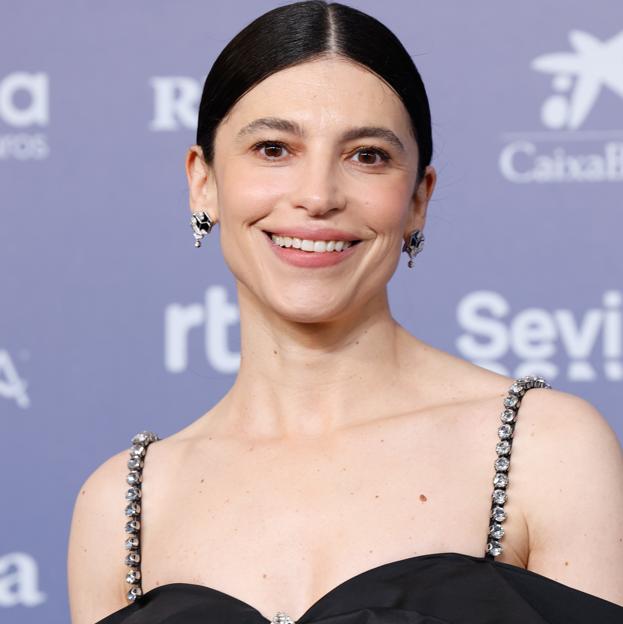 Dos claves sobre las nuevas bailarinas Mary Jane que quieren todas las influencers: son comodísimas y made in Spain