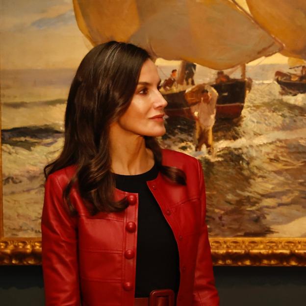 El vestido rojo de Zara de Alba Carrillo que ha causado furor en Instagram y ya está a punto de agotarse