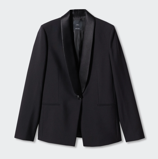 La blazer de Mango.