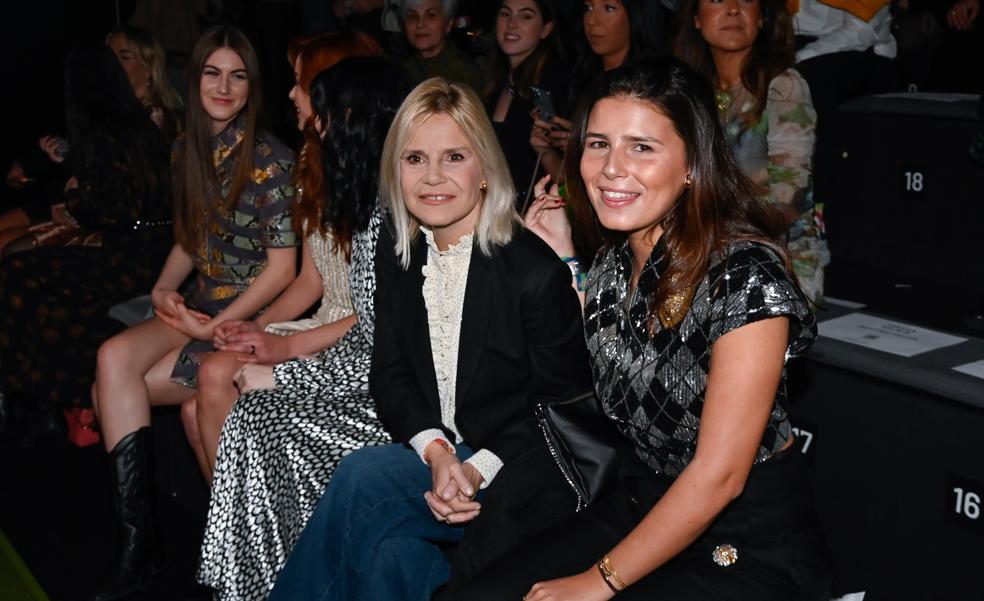 El look antiedad para el diario de Eugenia Martínez de Irujo es el favorito de las francesas (y solo necesitas cuatro básicos baratísimos para copiarlo)