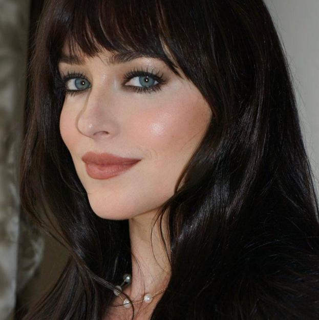 Descubre qué máscara tienes que utilizar según cómo sean tus pestañas: cortas, rectas o escasas