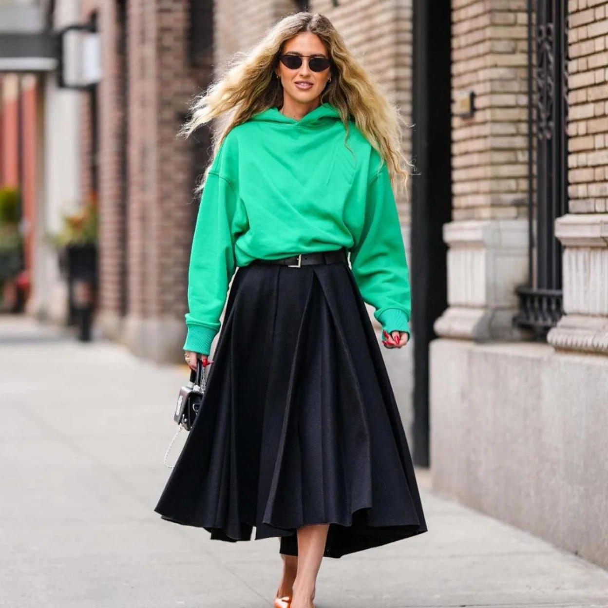 Gratificante Interprete Buena voluntad Seis faldas de tablas que podrás ponerte con todo y que triunfan en el  street style | Mujer Hoy