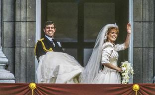 Sarah Ferguson y el príncipe Andrés: dos bichos raros en el Palacio de Buckingham