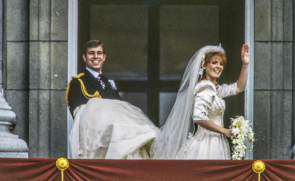 Sarah Ferguson y el príncipe Andrés: dos bichos raros en el Palacio de Buckingham