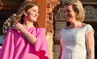 Elisabeth de Bélgica copia a la princesa Leonor con un total look rosa muy elegante y fácil de copiar