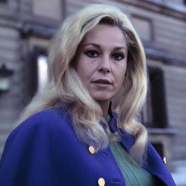 El legado de Laura Valenzuela: todas las veces que fue la mujer más influyente de España porque revolucionó la televisión (y las normas de la pareja)