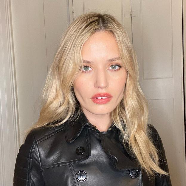 Georgia cut: el corte de pelo más sesentero que rejuvenece y es apta para melenas con rizos