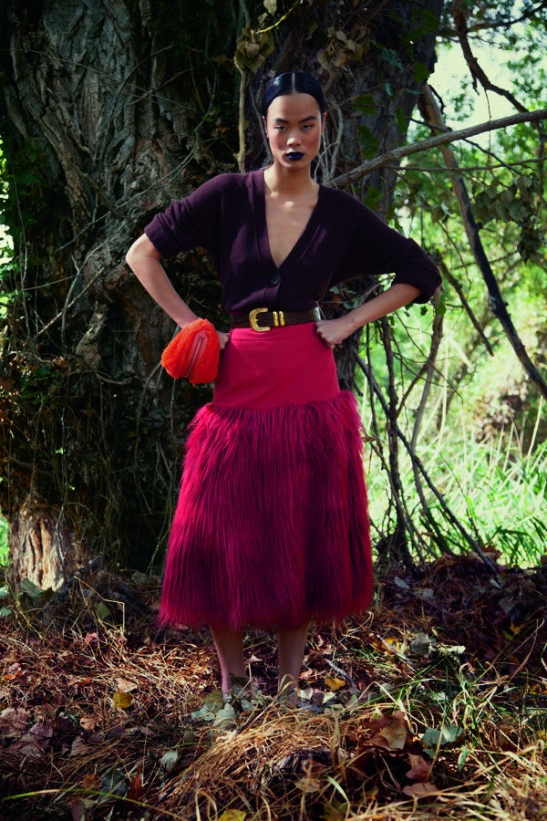 Tendencia viral: cómo llevar tus prendas más bonitas de invierno también en primavera