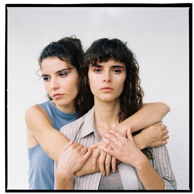 Las hermanas Vilapuig, protagonistas de la nueva serie de Filmin, Selftape. 