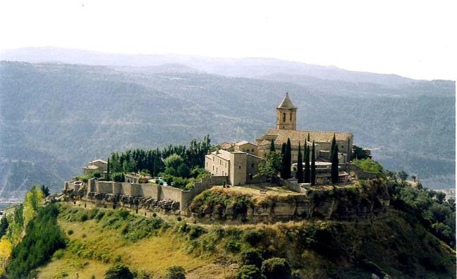 Roda de Isábena, el Mont Saint-Michel del Altoaragón que asaltaron los piratas del siglo XX